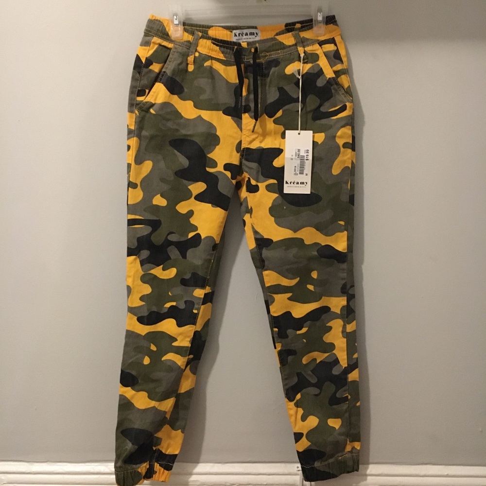 Kreamy denim camouflage joggers 👌🏽